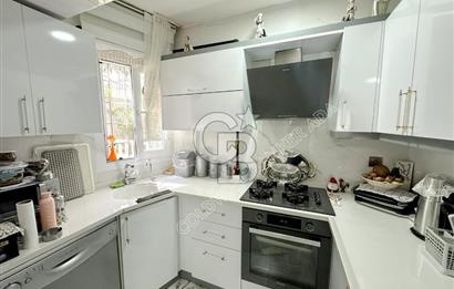 KUŞADASI KADINLAR DENİZİ’NDE PLAJA 300 METRE, CADDE ÜZERİNDE 3+2 VİLLA