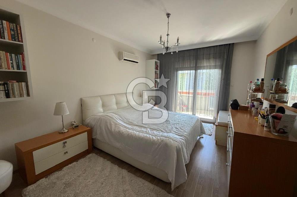 Gaziemir Çiftlik Evleri Olivya Sitesi Büyük Tip Satılık 3+1