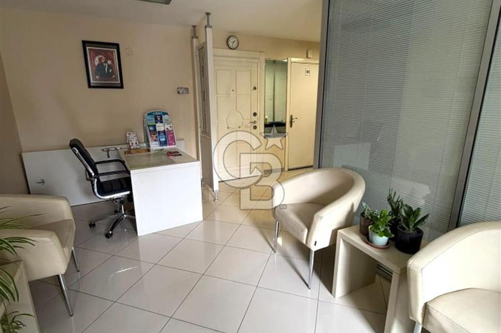 KIZILAY IHLAMUR SOK. HAN İÇERİSİNDE İÇİ YAPILI 1+1 SATILIK OFİS