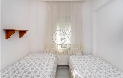 Yenifoça Donatkent'te Satılık 3+1 Deniz Manzaralı Müstakil Villa