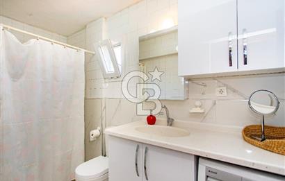 Yenifoça Donatkent'te Satılık 3+1 Deniz Manzaralı Müstakil Villa