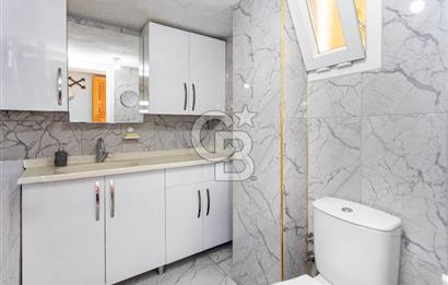 Yenifoça Donatkent'te Satılık 3+1 Deniz Manzaralı Müstakil Villa