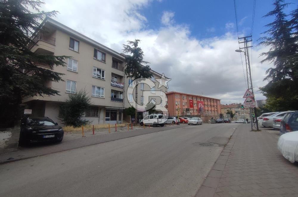Keçiören Kuyubaşı Boş Ara Katta Yapılı Manzaralı Kiralık Daire