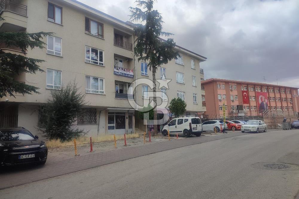 Keçiören Kuyubaşı Boş Ara Katta Yapılı Manzaralı Kiralık Daire
