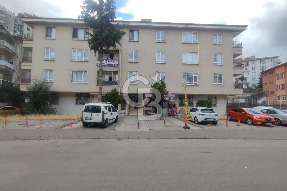 Keçiören Kuyubaşı Boş Ara Katta Yapılı Manzaralı Kiralık Daire
