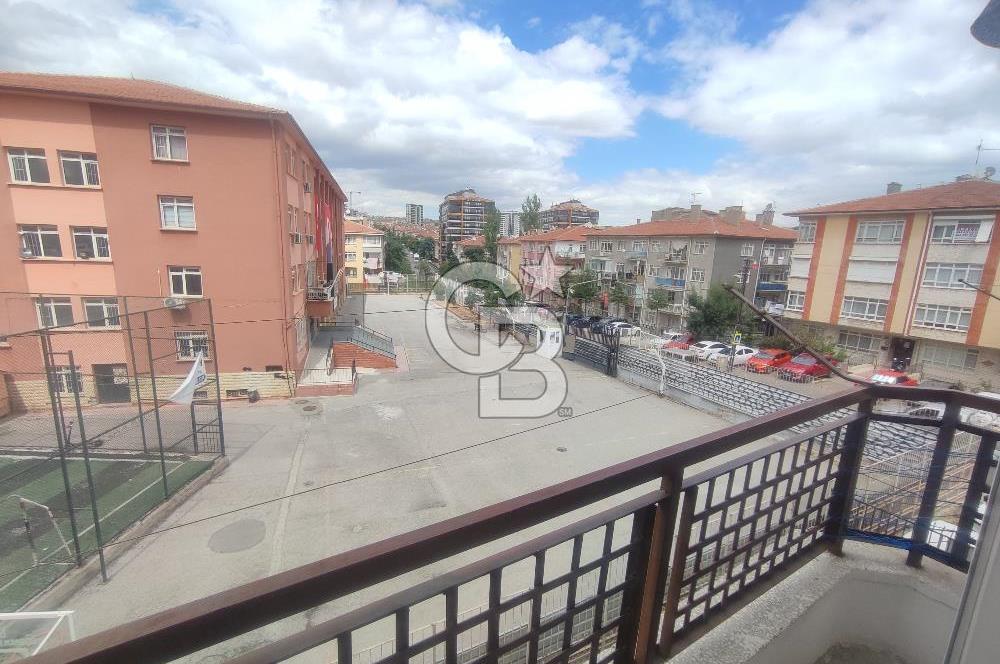 Keçiören Kuyubaşı Boş Ara Katta Yapılı Manzaralı Kiralık Daire