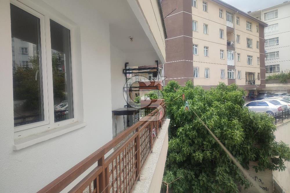 Keçiören Kuyubaşı Boş Ara Katta Yapılı Manzaralı Kiralık Daire