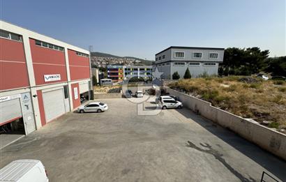 BORNOVA 4. SANAYİ SİTESİ’NDE 200 METREKARE KİRALIK İŞ YERİ
