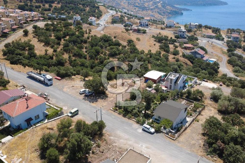 ÇANDARLI BİMEYKODA DENİZ VE ADALAR MANZARALI 429 m² İMARLI ARSA