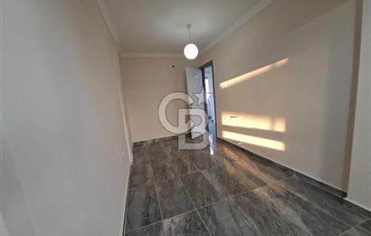 AKBÜK MERKEZDE HAVUZLU SİTEDE BAKIMLI 3+1 TERASLI VİLLA
