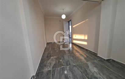 AKBÜK MERKEZDE HAVUZLU SİTEDE BAKIMLI 3+1 TERASLI VİLLA
