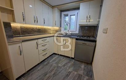 AKBÜK MERKEZDE HAVUZLU SİTEDE BAKIMLI 3+1 TERASLI VİLLA