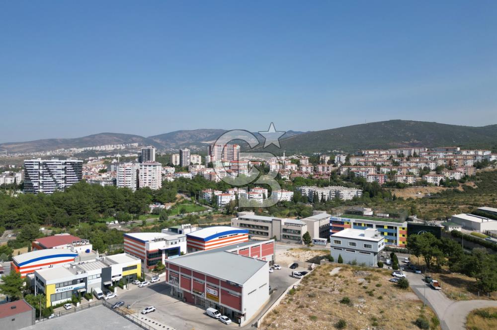BORNOVA 4. SANAYİ SİTESİ’NDE 200 METREKARE KİRALIK İŞ YERİ