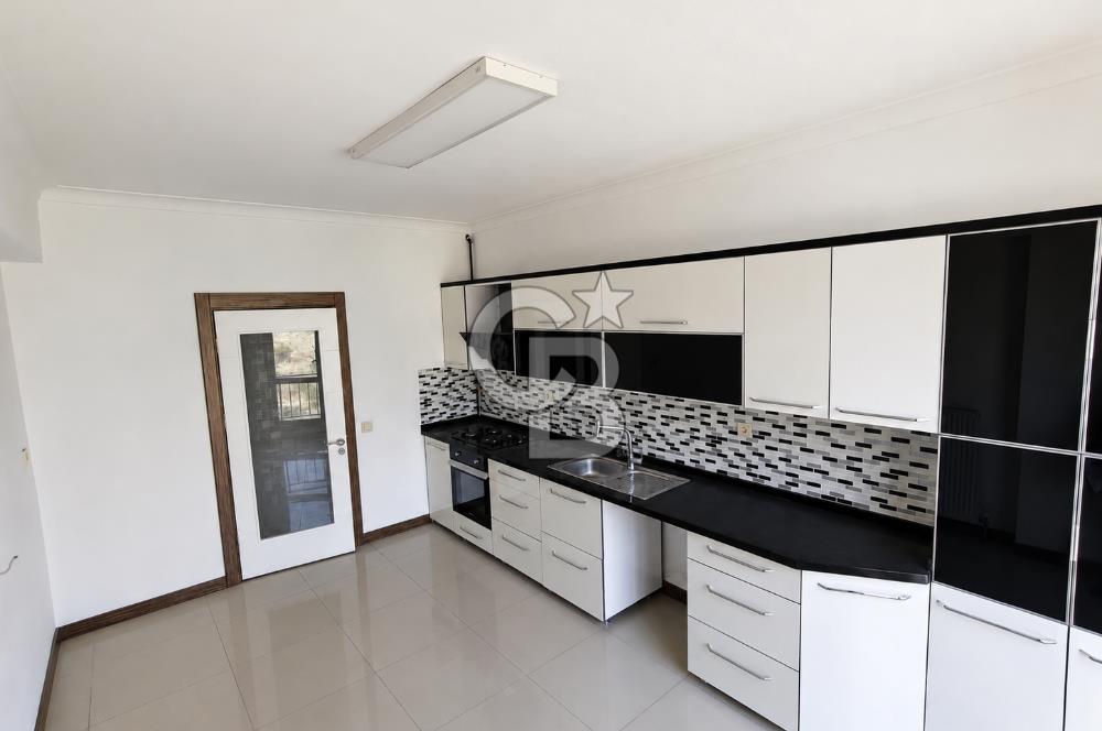 KEKLİKPINARIN'DA SATILIK 4+1 DUBLEKS DAİRE 170m² MERKEZİ KONUM