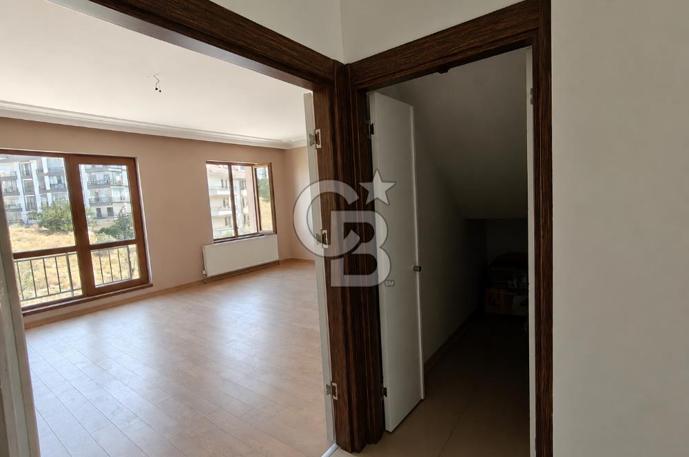 KEKLİKPINARIN'DA SATILIK 4+1 DUBLEKS DAİRE 170m² MERKEZİ KONUM
