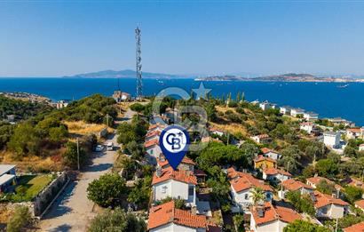 Yenifoça Donatkent'te Satılık 3+1 Deniz Manzaralı Müstakil Villa