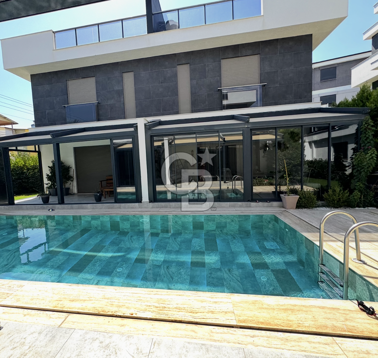 Seferihisar da satılık villa