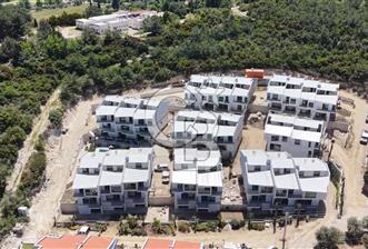 Urla M. Fevzi Çakmak'ta Deniz Manzaralı 5+1 Bahçe Dubleksi - 1 - 370187