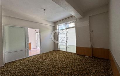 CB ODAKTAN ALİAĞA ATATÜRK MAHALLESİNDE KİRALIK 45 M² DÜKKÂN