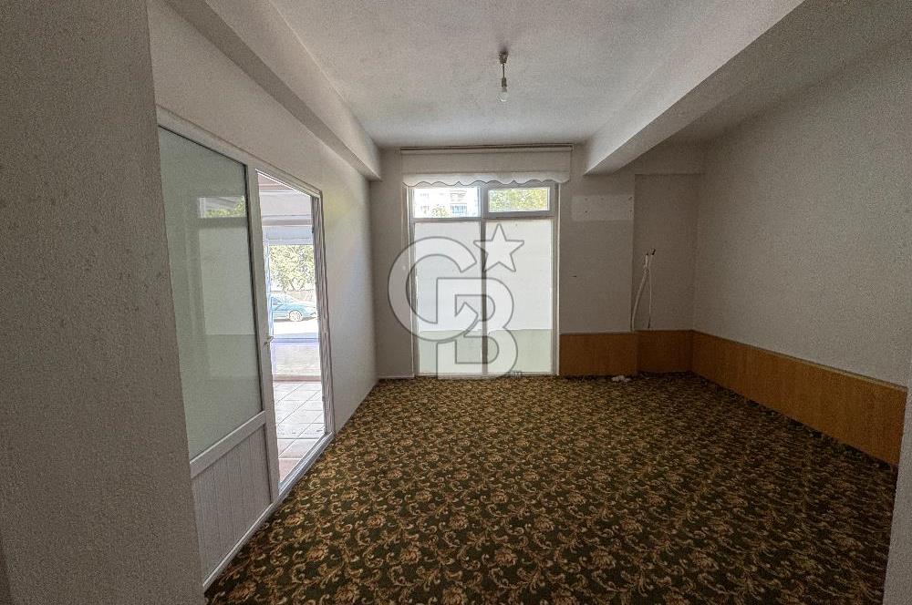 CB ODAKTAN ALİAĞA ATATÜRK MAHALLESİNDE KİRALIK 45 M² DÜKKÂN