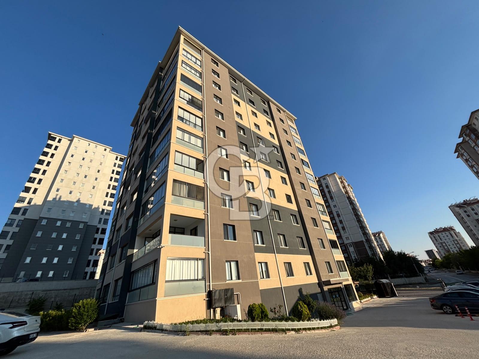  YAPRACIK CADDE ÜZERİ BÖLGEDEKİ EN GENİŞ M2'Lİ DAİRE TAMAMINA KREDİ