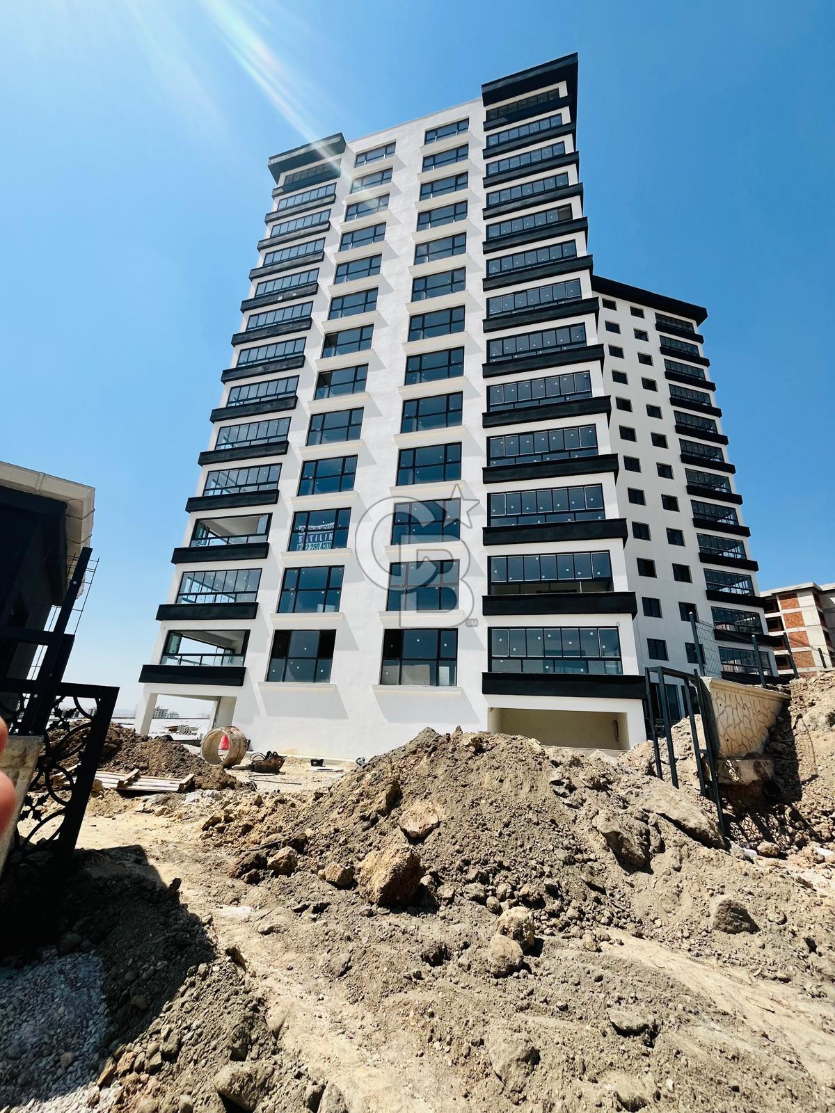 ALCI MAHALLESİ'NİN EN DONANIMLI PROJESİNDE GENİŞ SATILIK DAİRE