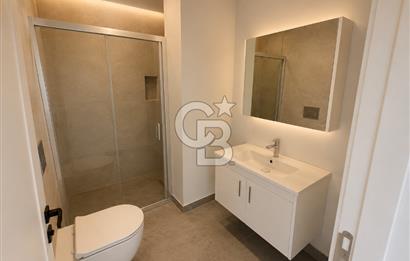 URLA ZEYTİNLER’DE DOĞA İÇİNDE 750 M² BAHÇELİ TAŞ VİLLA