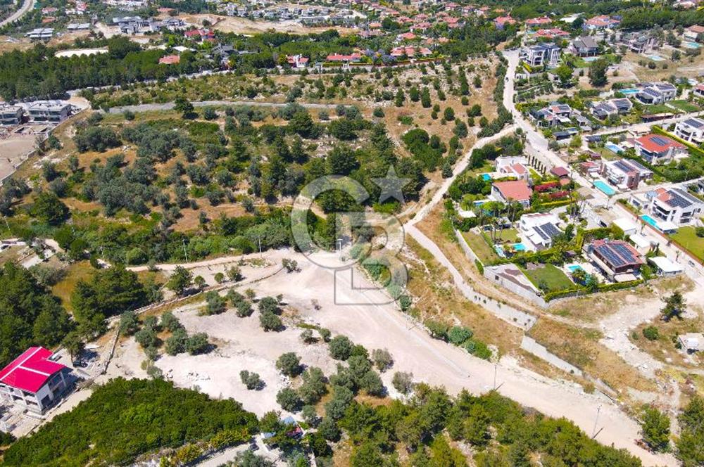 Urla Kekliktepe'de İmarlı Villa Arsası Sefaköy Caddesinde