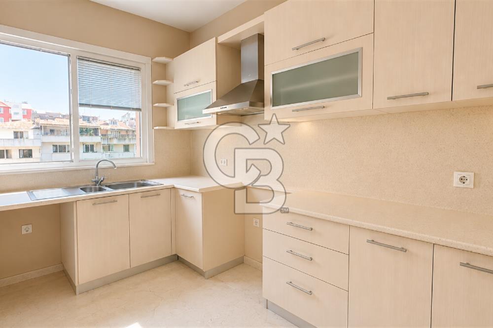 BEŞİKTAŞ,GAYRETTEPE, ŞENOL SOKAK'TA 3+1 120 M2 BALKONLU DAİRE