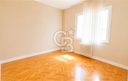 BEŞİKTAŞ,GAYRETTEPE, ŞENOL SOKAK'TA 3+1 120 M2 BALKONLU DAİRE