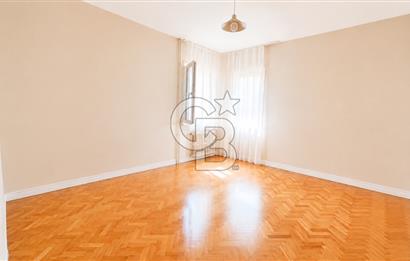 BEŞİKTAŞ,GAYRETTEPE, ŞENOL SOKAK'TA 3+1 120 M2 BALKONLU DAİRE