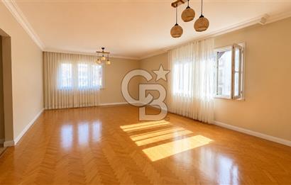 BEŞİKTAŞ,GAYRETTEPE, ŞENOL SOKAK'TA 3+1 120 M2 BALKONLU DAİRE