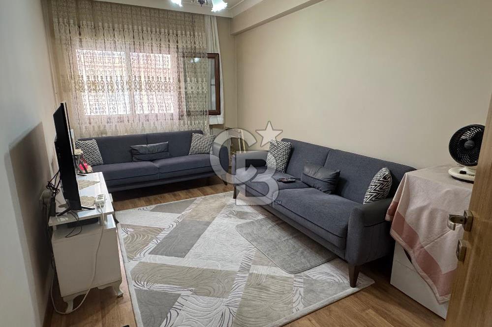 Karşıyaka Dedebaşı'nda Satılık 2+1 Doğal Gazlı Daire