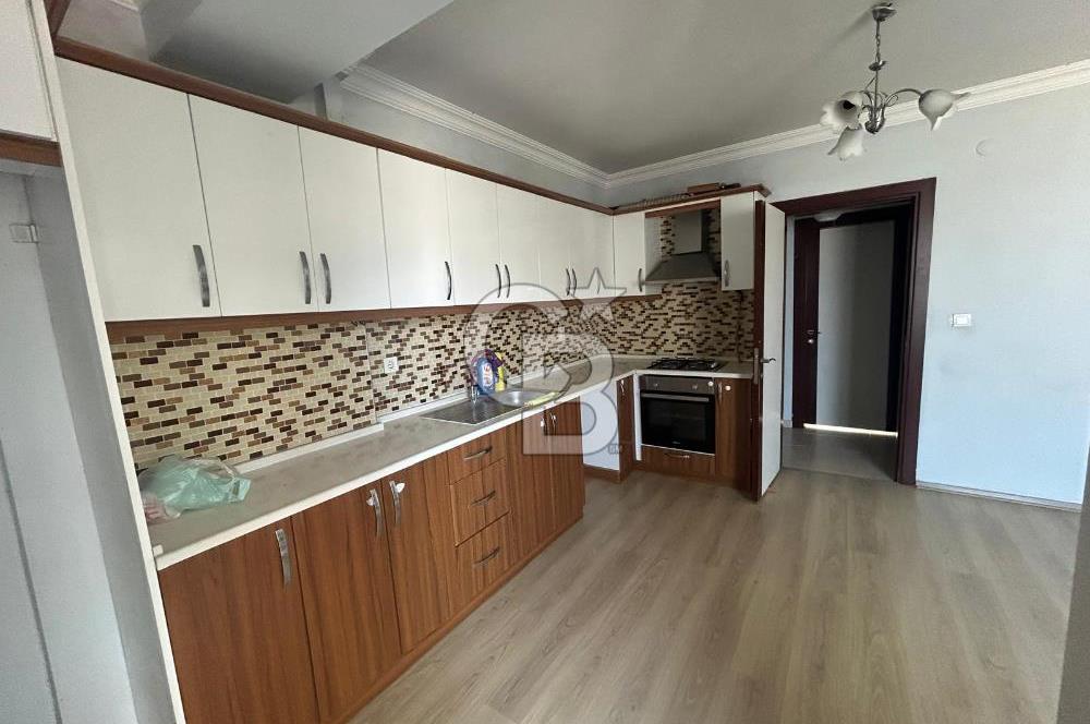 Ayrancılar'da Kiralık Büyük Mutfaklı Geniş 2+1 Daire 