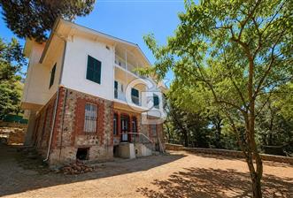 BÜYÜKADA'DA DENİZ VE ORMAN MANZARALI 2. DERECE TARİHİ ESER KÖŞK - 6 - 370282