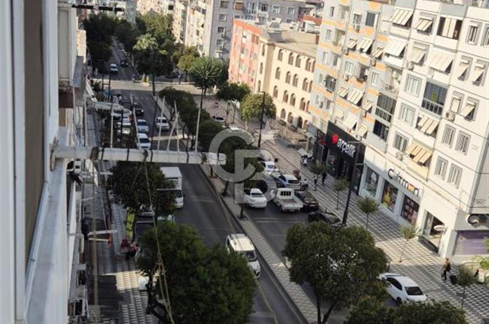 Aliağa Kurtuluş Mahallesi'nde Satılık 2+1 Masrafsız Daire