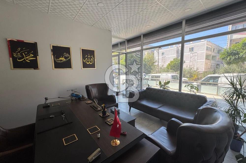 İŞLEK CADDE ÜZERİNDE 110 m² SATILIK DÜKKAN