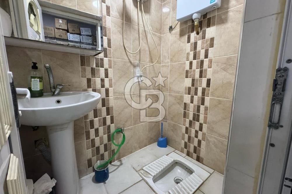 İŞLEK CADDE ÜZERİNDE 110 m² SATILIK DÜKKAN