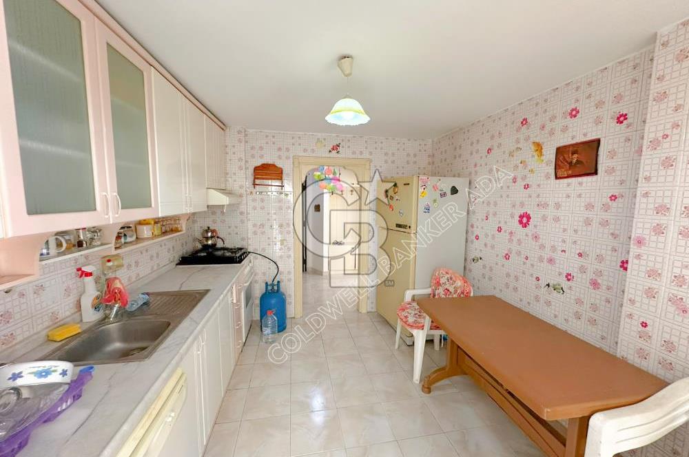 Kuşadası Merkezde | Denize, Çarşıya ve Marinaya Yürüme Mesafesinde 3+1