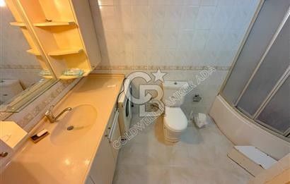 Kuşadası Merkezde | Denize, Çarşıya ve Marinaya Yürüme Mesafesinde 3+1
