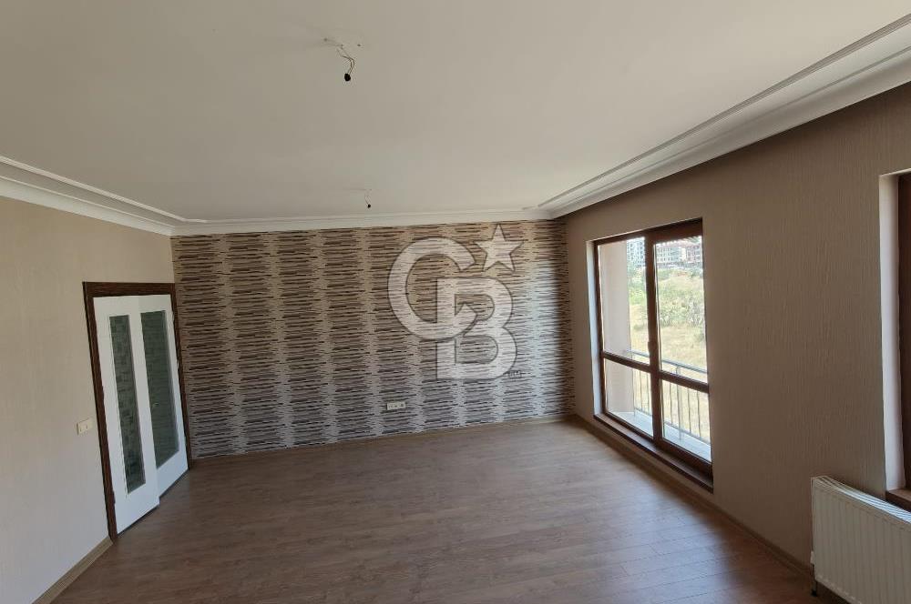 KEKLİKPINARIN'DA SATILIK 4+1 DUBLEKS DAİRE 170m² MERKEZİ KONUM