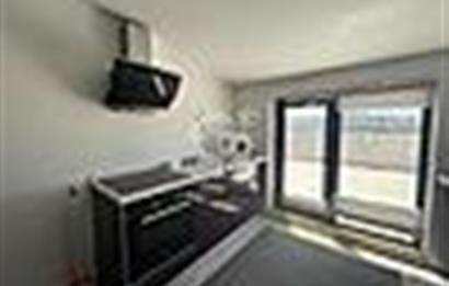TÜPRAŞ KAVŞAĞINDA EŞYALI TERASLI 2+1 KİRALIK DAİRE