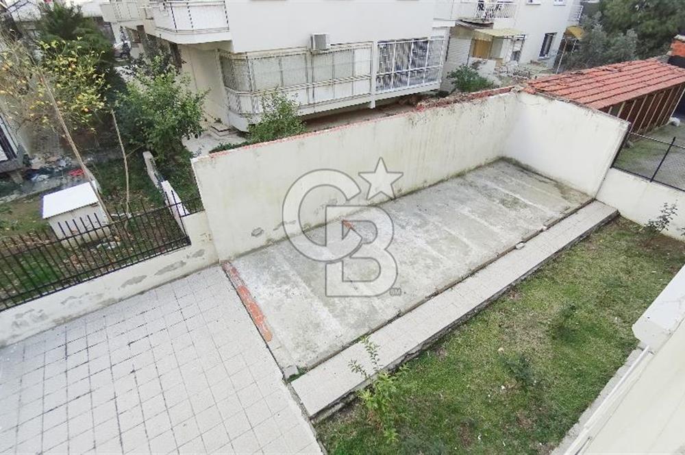 Bostanlı, Hüseyin Yurttaş Sokak'da Kiralık 3+1 daire,