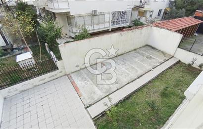 Bostanlı, Hüseyin Yurttaş Sokak'da Kiralık 3+1 daire,