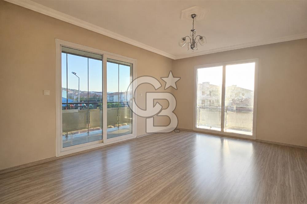 Ayvalık Ali Çetinkaya Ana Cadde Üzeri Ön Cephe Satılık 3+1 Daire