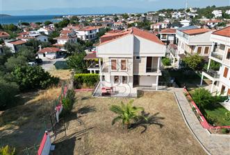 Ayvalık Sahil Kent Deniz Manzaralı Satılık 5+2 Tripleks Villa - 1 - 370324