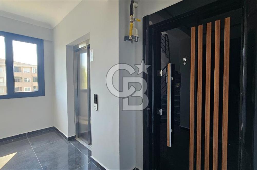 Gömeç Kemalpaşa Mahallesi'nde Cadde Üstü Kiralık Sıfır 2+1 Daire