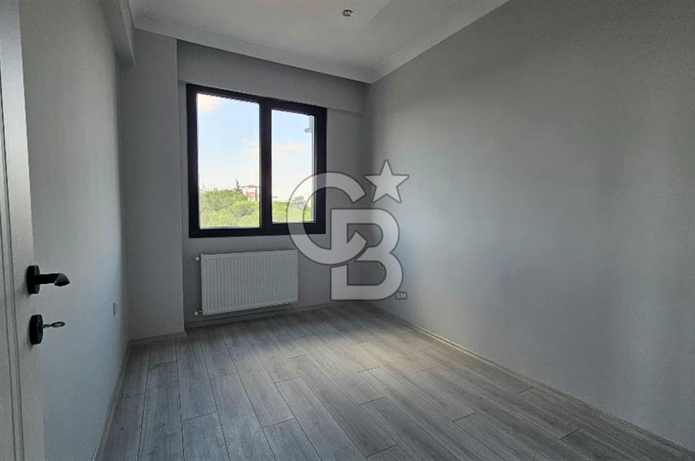 Gömeç Kemalpaşa Mahallesi'nde Cadde Üstü Kiralık Sıfır 2+1 Daire