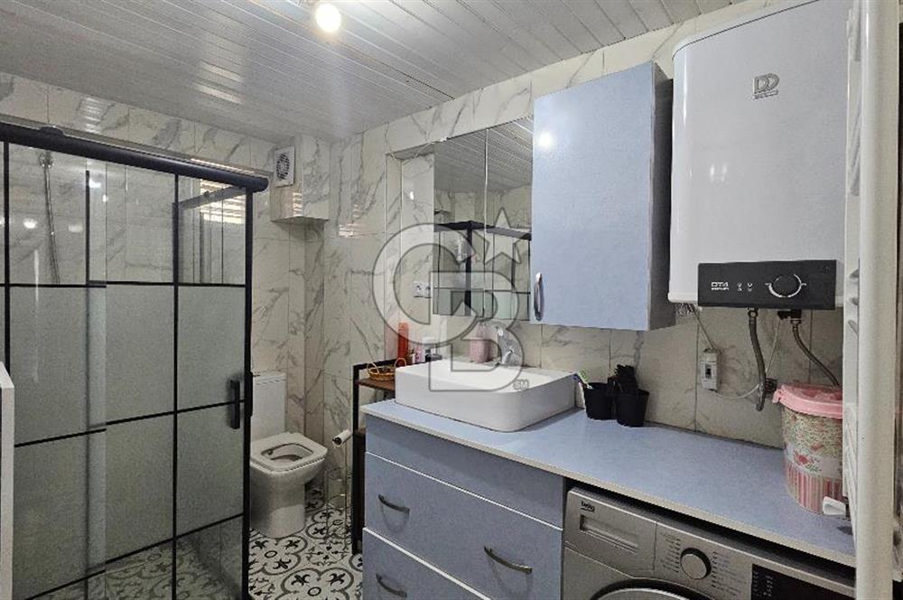 Ayvalık 150 Evler'de Yenilenmiş Doğalgazlı Satılık 2+1 Daire