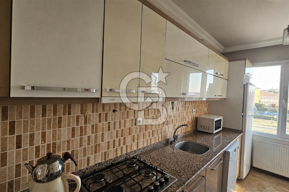 Ayvalık Ali Çetinkaya Ana Cadde Üzeri Ön Cephe Satılık 3+1 Daire